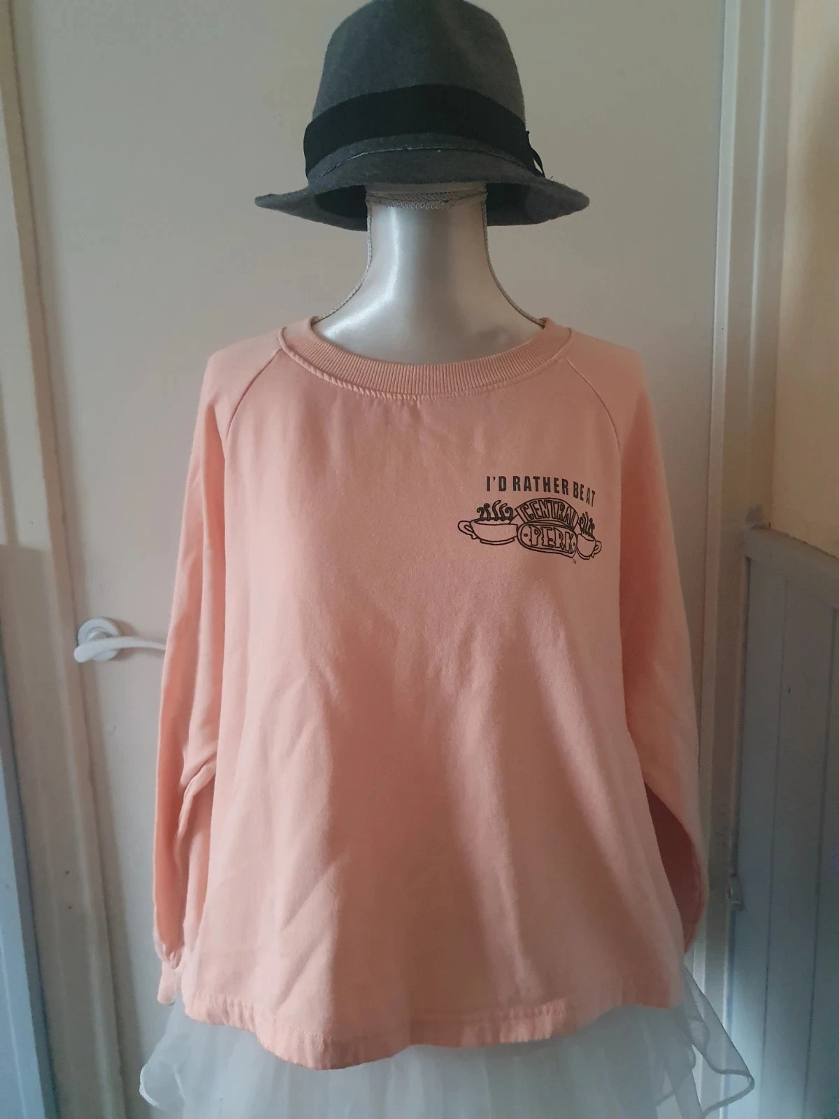 💜Pull Friends taille M